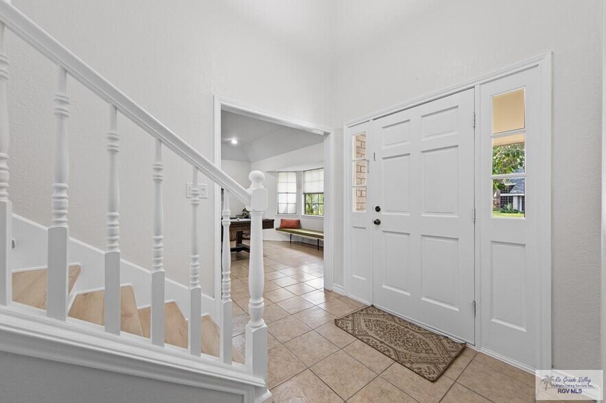 Building Photo - 4722 Beaver Pond Dr