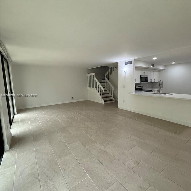 Building Photo - 10672 SW 79th Terrace