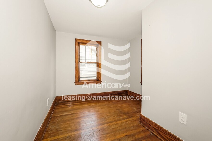 Building Photo - 1173 Herberich Ave