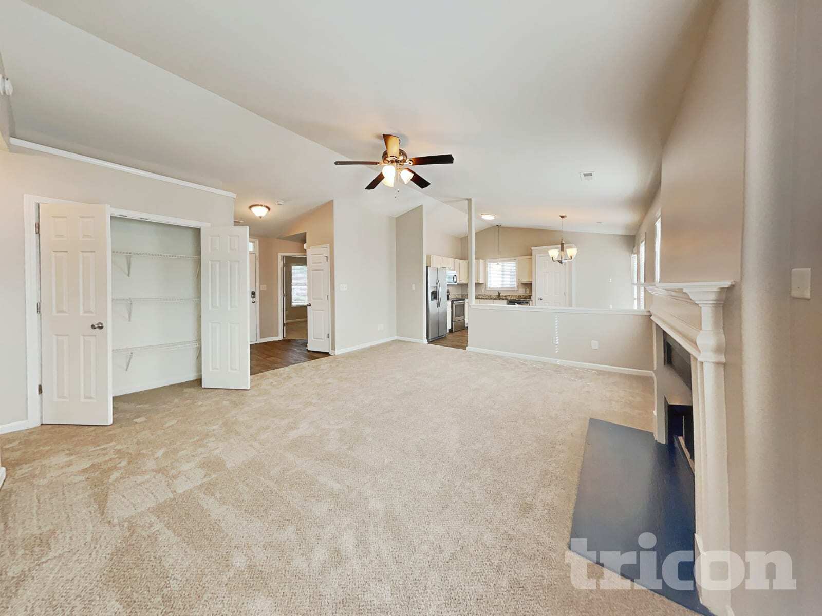 Building Photo - 4991 Astonshire Ln