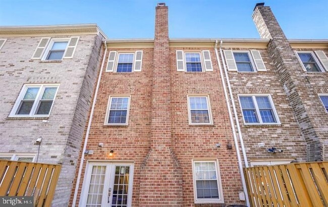 Building Photo - 10284 Arizona Cir