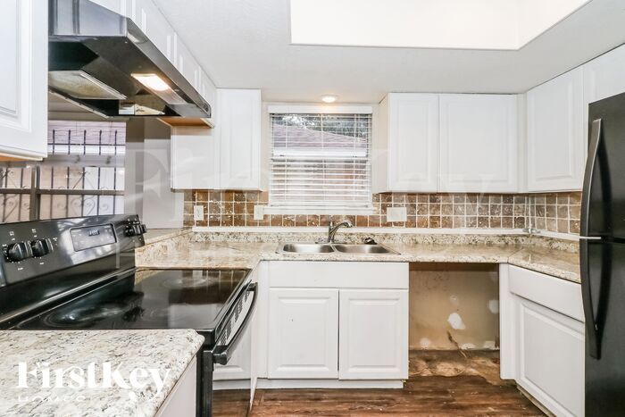 Building Photo - 14607 Wind Lock Cir
