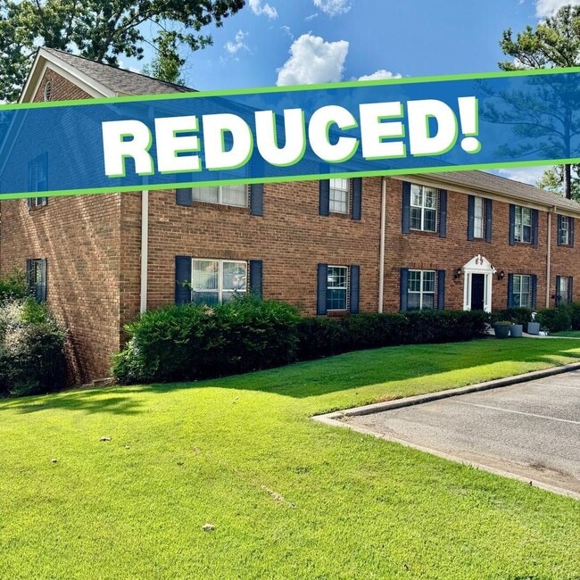 Primary Photo - Montreat Magic—Modern. Private. Perfect. ?