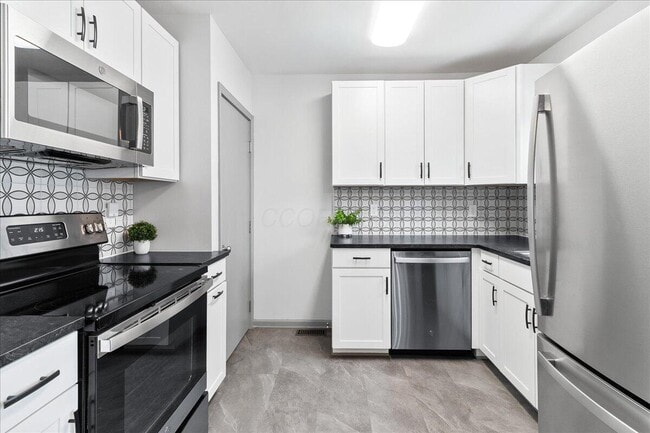 Building Photo - 1357 Genessee Ave