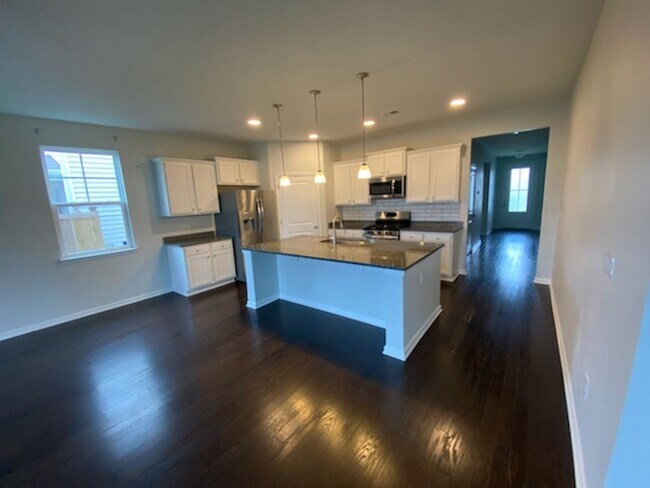 Building Photo - Beautiful 4 Bedroom in Cane Bay