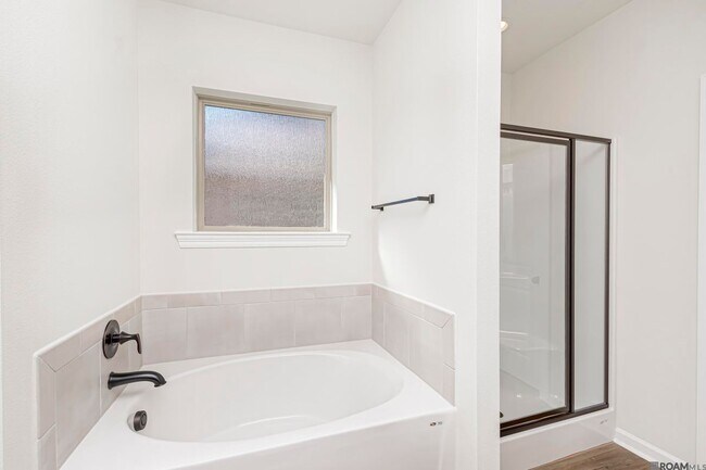 Building Photo - 41401 Cozy Wy