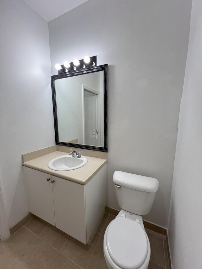 Building Photo - 8407 Bernwood Cove Loop