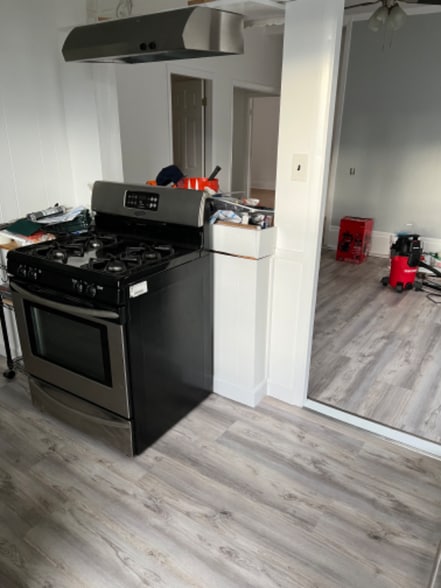 Building Photo - 191 West Ave