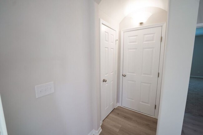 Building Photo - 125 Chilburn Cir