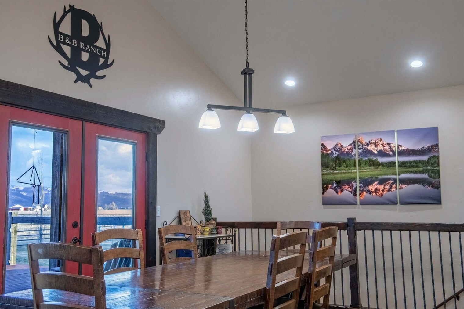 Building Photo - 1591 Fischer Ln