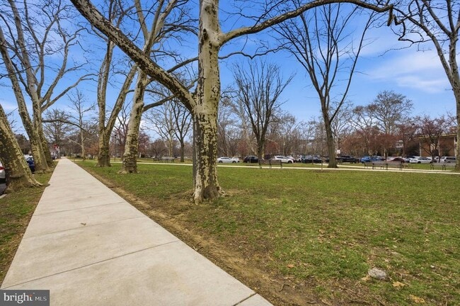 Building Photo - 1218 S 45th St