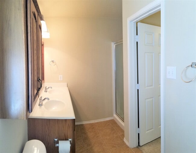 Building Photo - Spacious 4 Bedroom in Eagle Mountain ISD