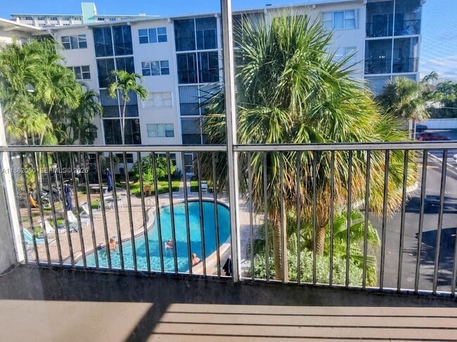 Building Photo - 4117 Bougainvilla Dr