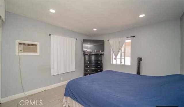 Building Photo - 24535 Myers Ave