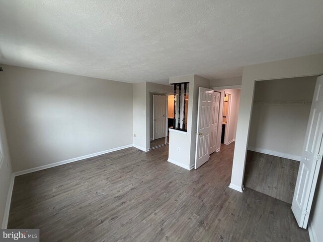 Building Photo - 14724 Crosswood Terrace