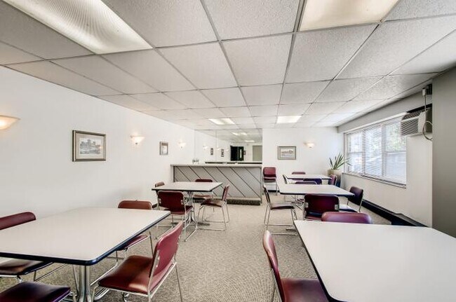 Building Photo - 4200 N Marine Dr