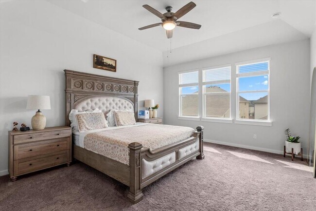 Building Photo - 2232 Nightjar Song Dr