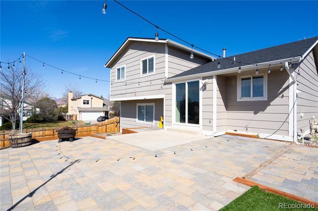 Building Photo - 3805 Blazingwood Way