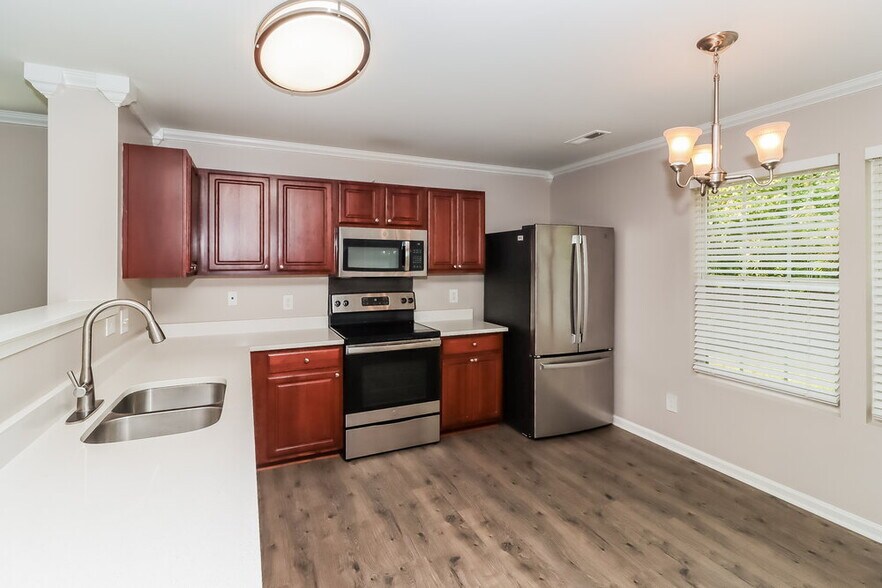 Building Photo - 311 Morning Dew Dr