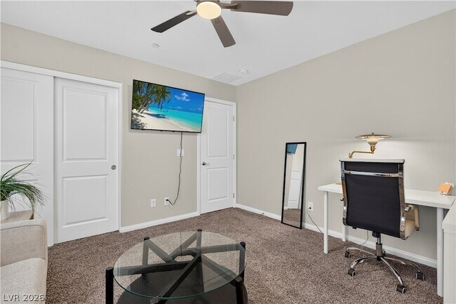 Building Photo - 325 Breve Ct
