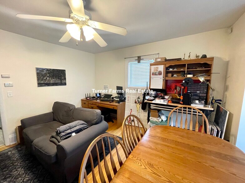 Building Photo - 60 Walden St