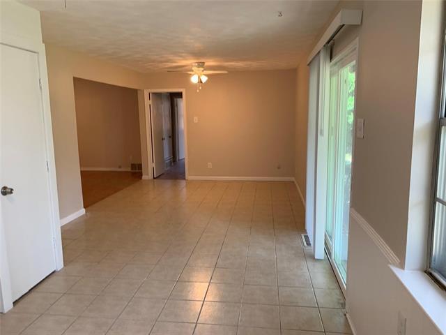 Building Photo - 2439 Dorrington Dr