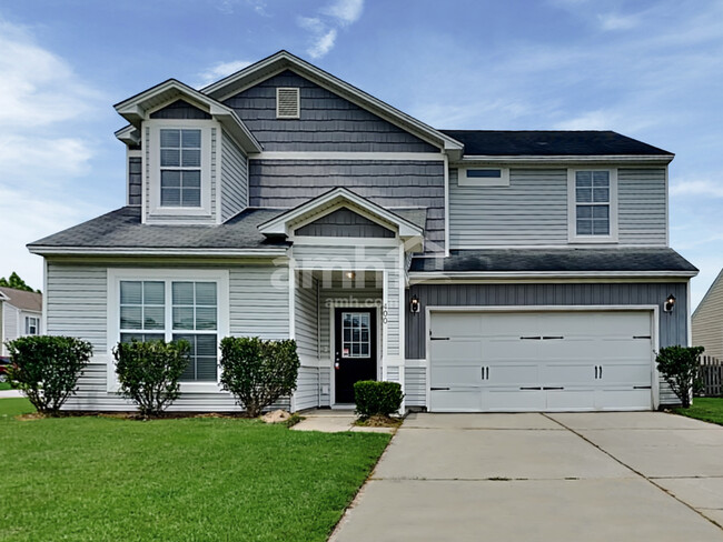 Primary Photo - 400 Stoney Field Dr