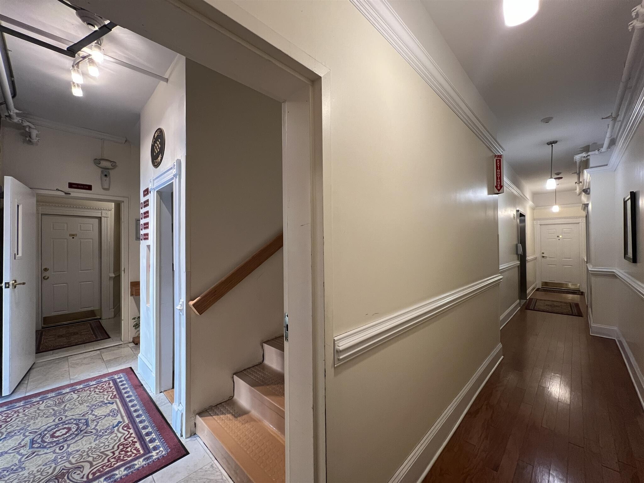 Building Photo - 878 Massachusetts Ave