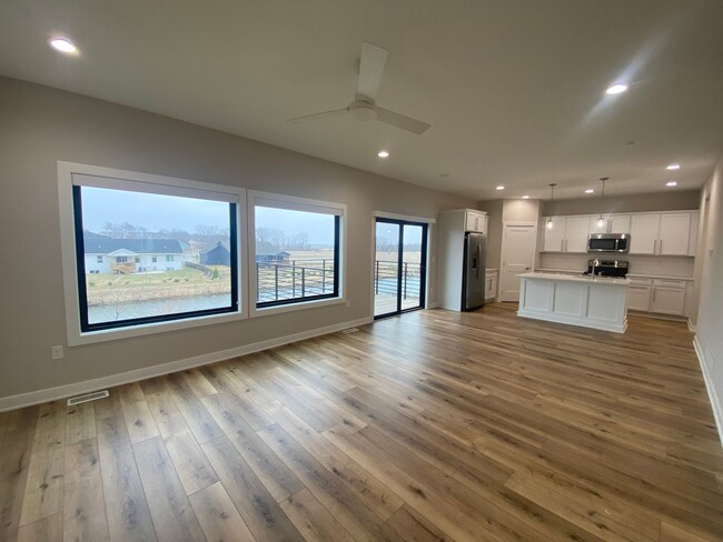 Building Photo - Luxury New Construction Home - Gorgeous Po...