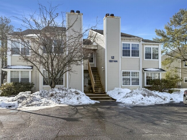 Building Photo - 132 Meadow Ridge Rd