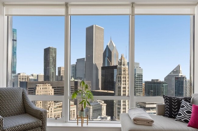 Building Photo - 401 N Wabash Ave