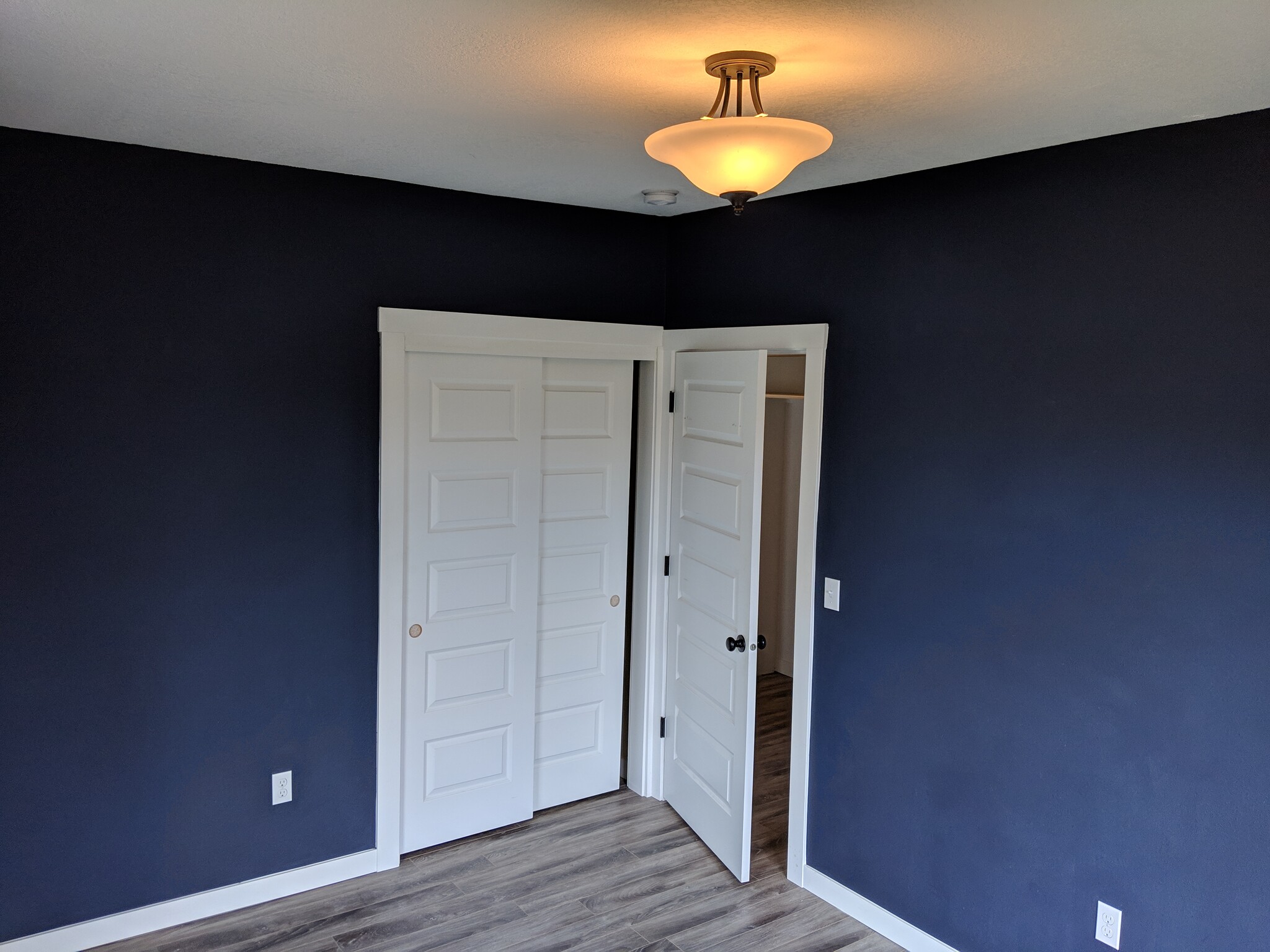 Bedroom 1 - 7138 N Central St