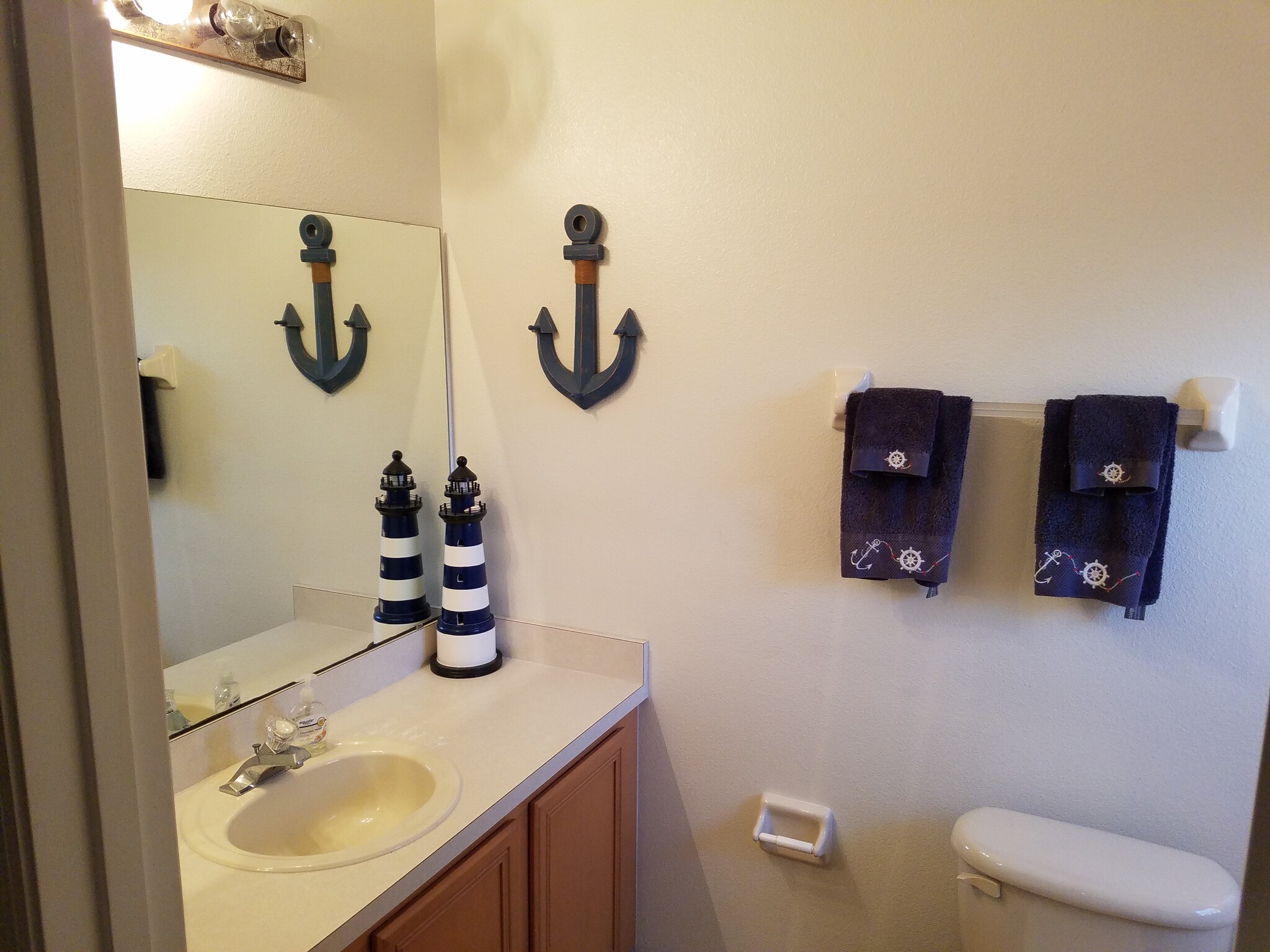 Bath-Bedroom 2 - 737 Seneca Meadows Rd
