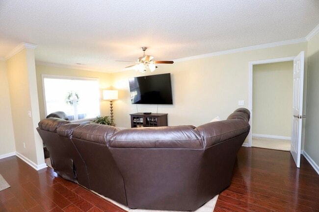 Building Photo - 3196 Daufaskie Rd