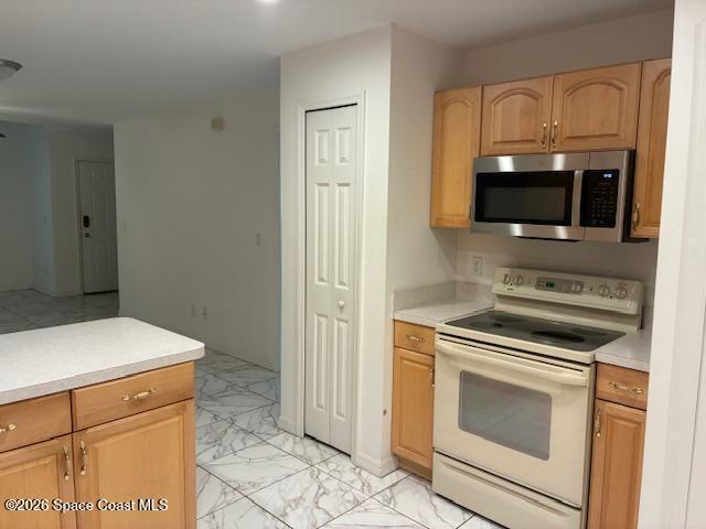 Building Photo - 1481 Beechfern Dr