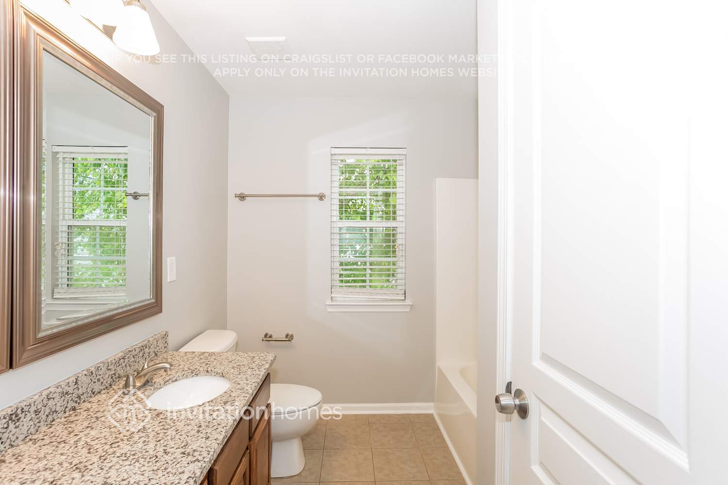 Building Photo - 9215 Ducati Ln