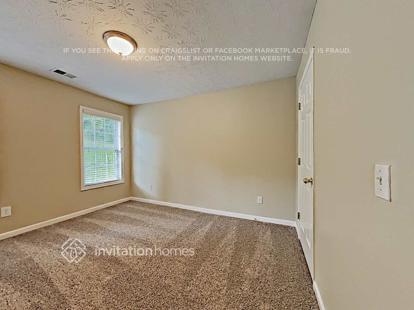 Building Photo - 7925 Paddocks Mill Dr