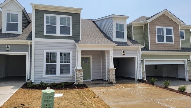 Primary Photo - 3 Bed, 3 Bath Townhome Available in Boilin...