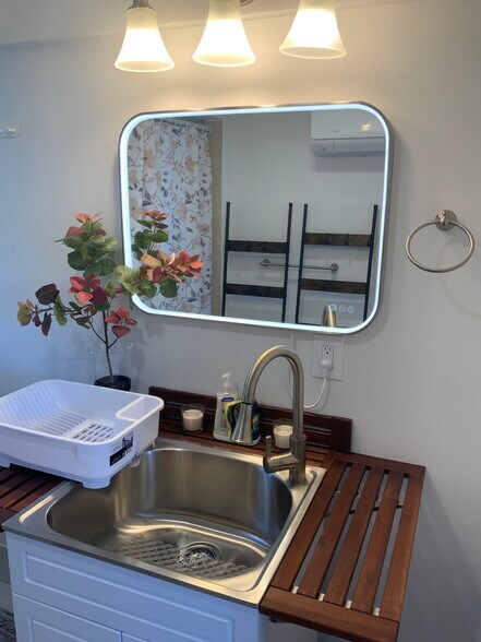 2x1 modern bathroom /kitchen area with AC - 2440 Manasota Beach Rd