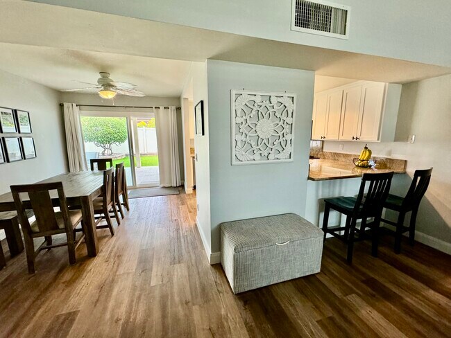 Building Photo - 10692 Braverman Dr