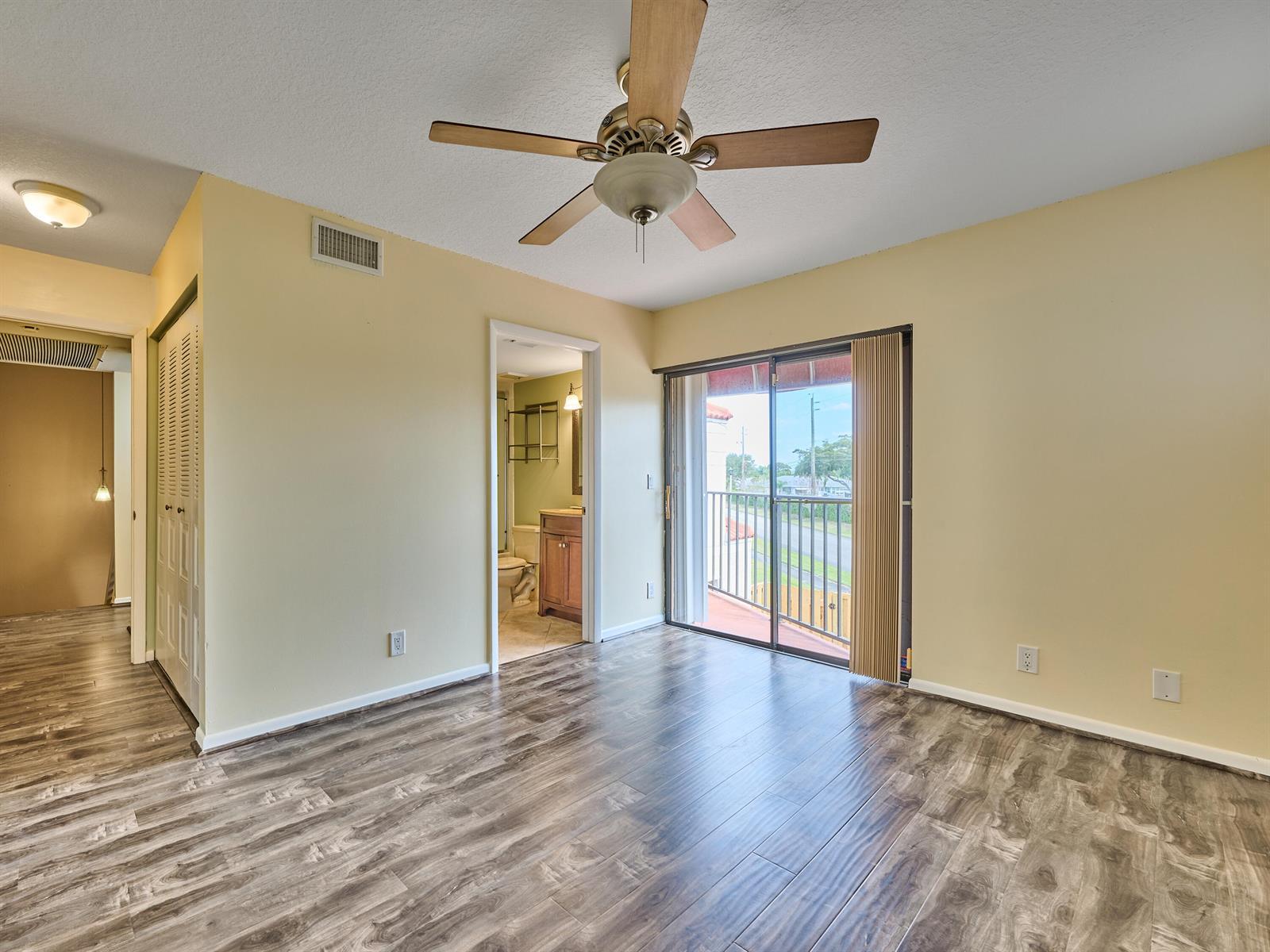 Building Photo - 4075 Village Dr