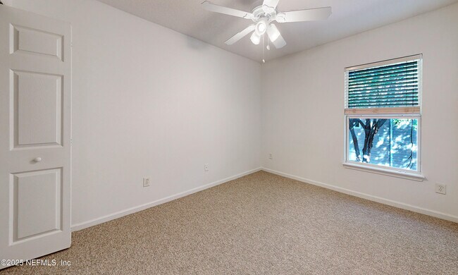 Building Photo - 7060 Deer Lodge Cir