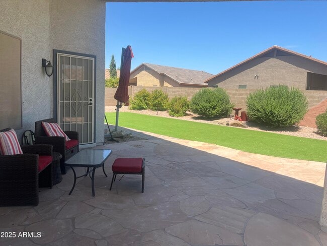 Building Photo - 35282 N Shorthorn Trail