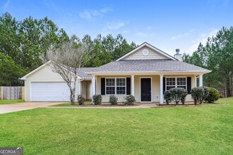 Building Photo - 4976 Wolfcreek View