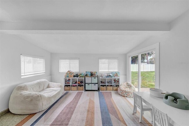 Building Photo - 5548 Dartmouth Ave N