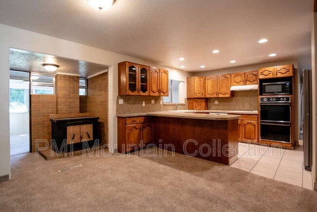 Building Photo - 536 S 100 W