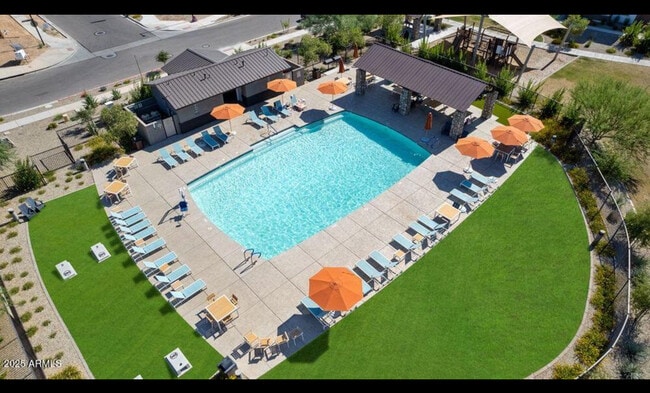 Building Photo - 14663 W Sand Hills Rd