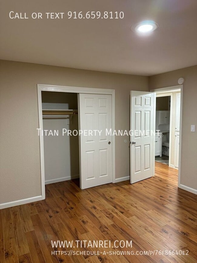 Building Photo - 7227 Camel Rock Way