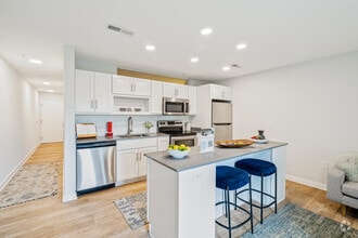 Building Photo - Shiplock Views