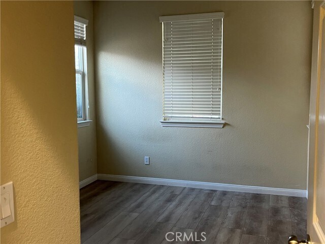 Building Photo - 7792 Shadyside Way